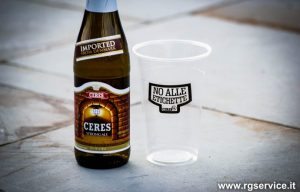 Bicchieri monouso per birra personalizzati con logo. 